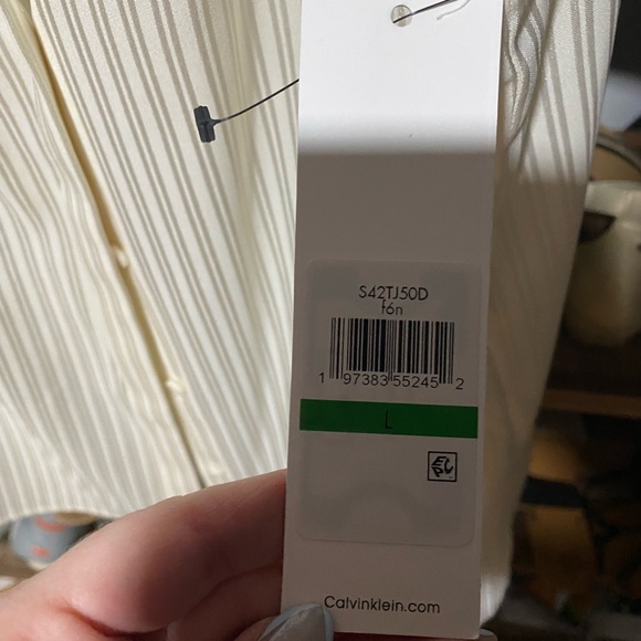 Calvin Klein Women's Cream Pinstripe Blouse - Picture 4 of 4